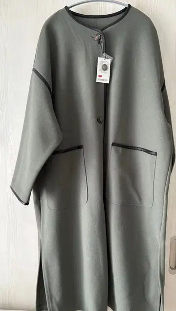 롱 코트 포켓 부착