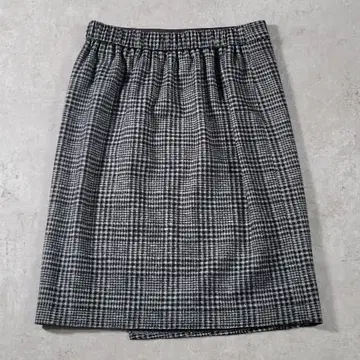 [새상품급] 23구 온워드 체크 무늬 무릎 기장 스커트 38 M