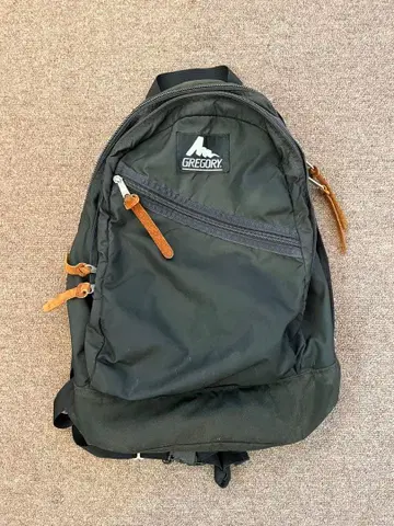 GREGORY 블랙 백팩 [ 구 로고 ]