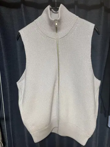 ssstein OVERSIZED DRIVERS KNIT ZIP VEST