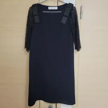 tocco closet 네이비 레이스 소매 원피스