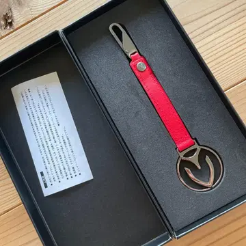 새상품 가죽제 골프용 마커 빨간색