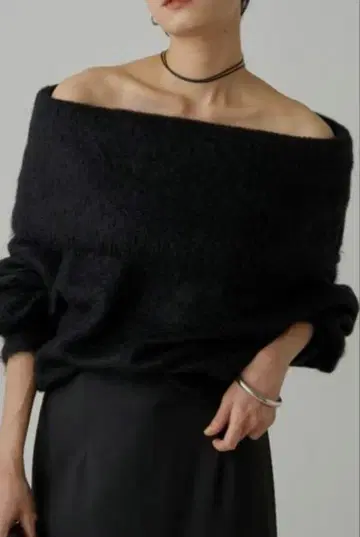 미사용 라운지 드레스 오프숄더 니트 스웨터 블랙