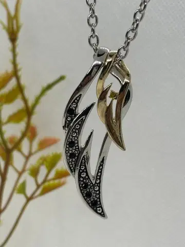 플레어 디자인 목걸이 실버 골드