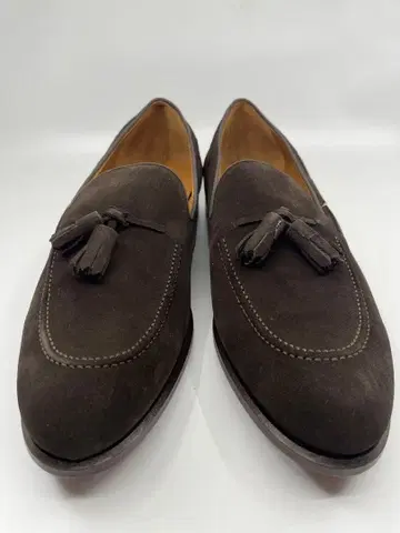 다크 브라운 스웨이드 태슬 로퍼