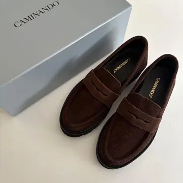 새상품 deuxieme classe 별주 카미난도 스웨이드 로퍼 37