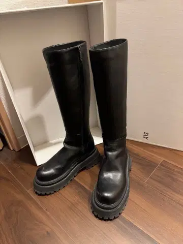 SLY 롱 부츠 블랙 박스 있음