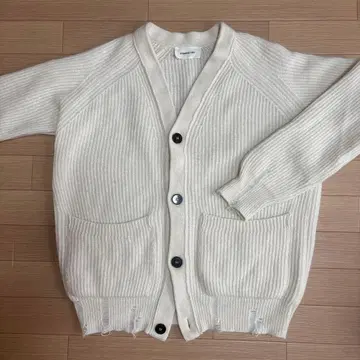 서드 매거진에서 구매한 ATOMOFACTORY 가디건