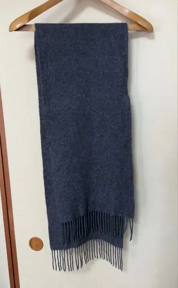 다크 그레이 울 머플러 프린지 부착 캐시미어 울