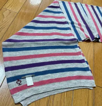 투모로우랜드 보더 머플러