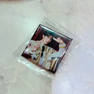 M!LK 야마나카 유타로 캡슐 토이 캔뱃지