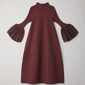 CFCLPOTTERY LUCENT GLITTER DRESS 미사용