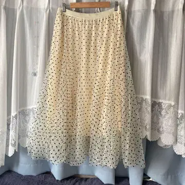 도트 무늬 튤 롱 스커트 쿠레트 LL~3L