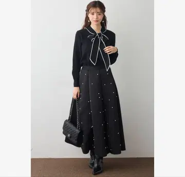 펄 본딩 플레어 스커트 naige maronenonfee 좋아하시는 분께