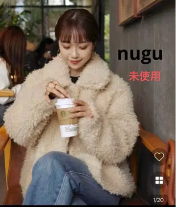 새상품 nugu 퍼 크롭 자켓/보아 칼라 자켓 아이보리