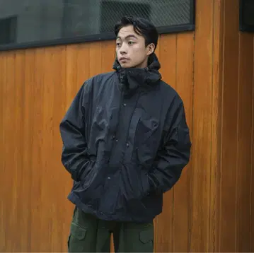 블랙 마운틴 파카 후드 부착