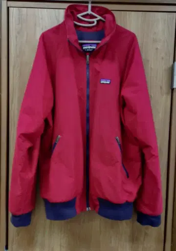 [ 개인물품 미니멀리스트 ] 파타고니아 쉘 신틸라 자켓 RED L 사이즈