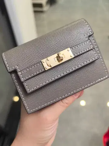 그레이 가죽 카드 케이스 플랩식