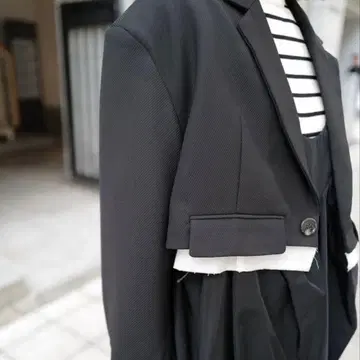 [미사용 새상품] 마차트 machatt 크롭 자켓 블랙