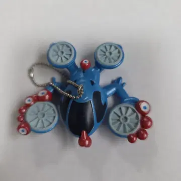 미야쿠미야쿠 하늘을 나는 자동차 키링