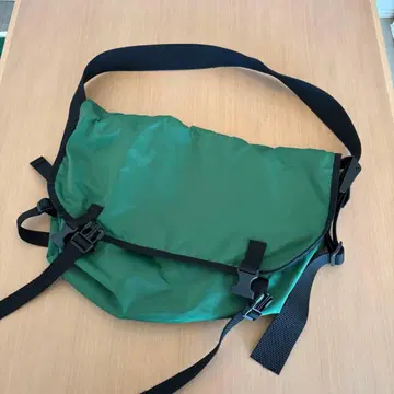 Creek Angler's Device / 메신저 백