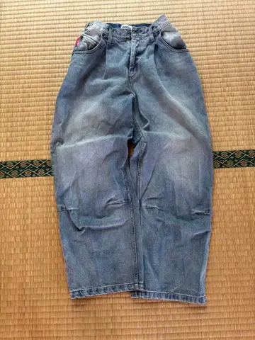 9090 킹 로고 배기 데님