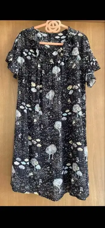 프랑슈리페 크레용 스크래치 원피스