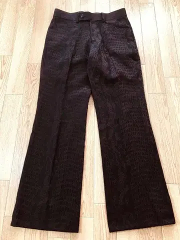 토네이도 마트 TORNADO MART 크로커다일 자카드 팬츠 S