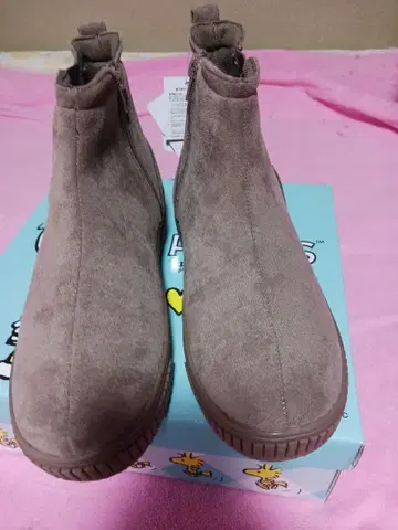 새상품 Peanuts 브라운 스웨이드 부츠 LL