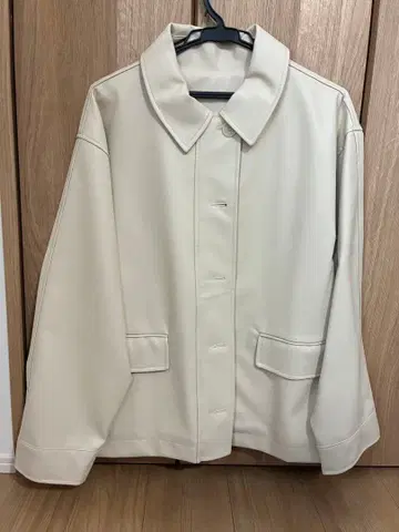 lawgy 아이보리 가죽 자켓