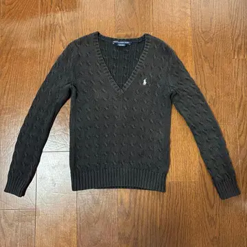 랄프 로렌 스포츠 케이블 니트 코튼 V넥 스웨터