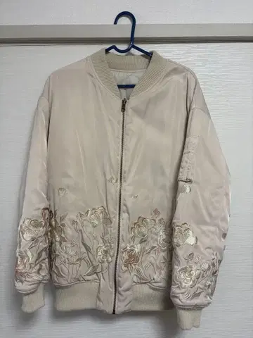 Lily Brown * 아우터