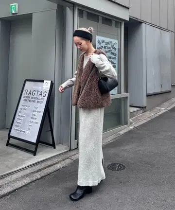 울 혼방 크루넥 니트 원피스 PON 기획