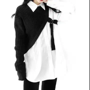 HYKE 블랙 비대칭 니트