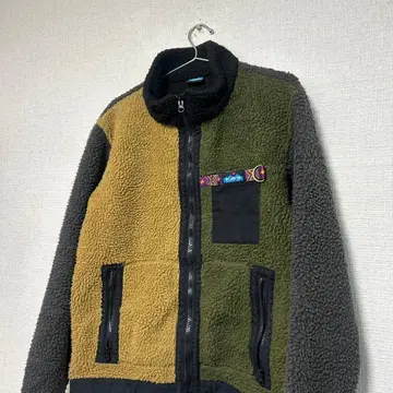 인기 디자인 kavu 플리스 자켓 절개 M 사이즈 보아