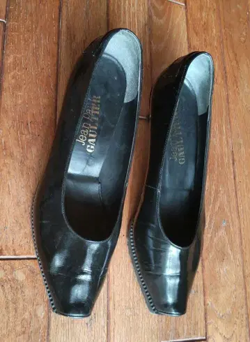 Jean Paul Gaultier 블랙 펌프스