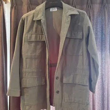 올리브 그린 밀리터리 자켓