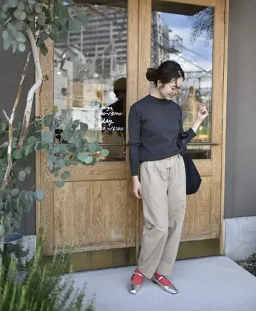 완판템 OURHOME 아워홈 루즈핏 실루엣 코쿤 팬츠