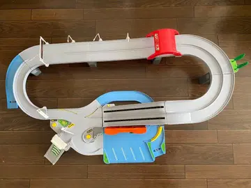 토미카 고속도로 활기찬 드라이브