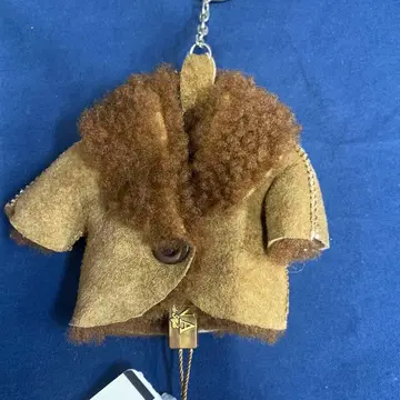 택 포함 미사용 새상품 ] GNA 코트형 키링