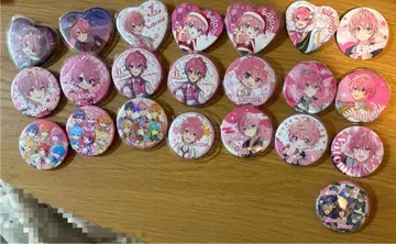 사토미, 스토푸리 캔뱃지 20개 이상