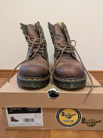 닥터마틴 UK8 사이즈 박스 포함
