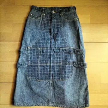 ALCONQUINS 체크 무늬 데님 스커트