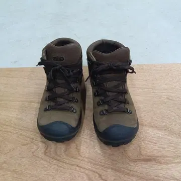 KEEN 등산화 브라운 26.5