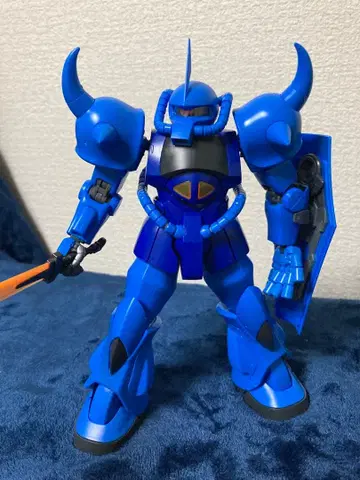 조립 완료 건담 프라모델 정크 MG 구프 버전 2.0