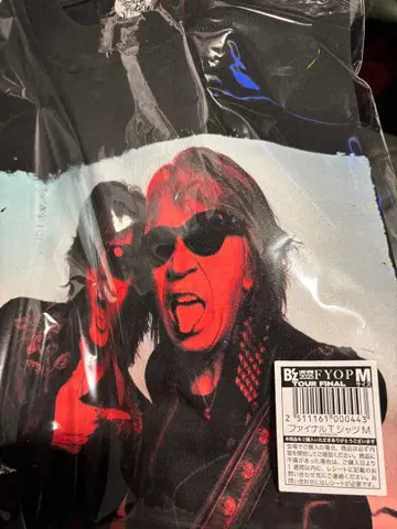 완전 미사용 미개봉 B'z 파이널 T셔츠 M 사이즈