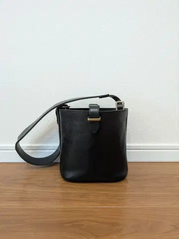 LONA 아코테 숄더 S 사이즈