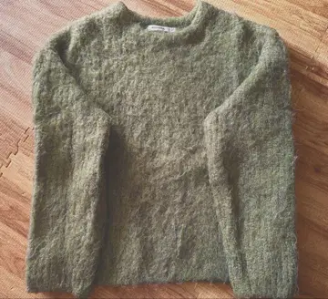 MOUSSY 올리브 그린 긴팔 니트