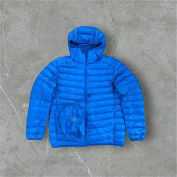 인기 상품 00s UNIQLO 울트라 라이트 다운 city boy