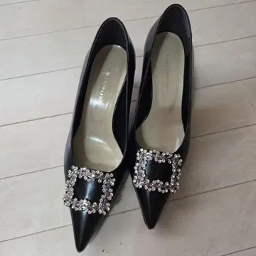 TOMORROWLAND 비쥬 펌프스 블랙